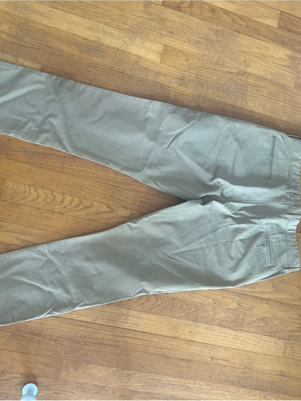J. Crew Broken In Chinos in Khaki/Bone